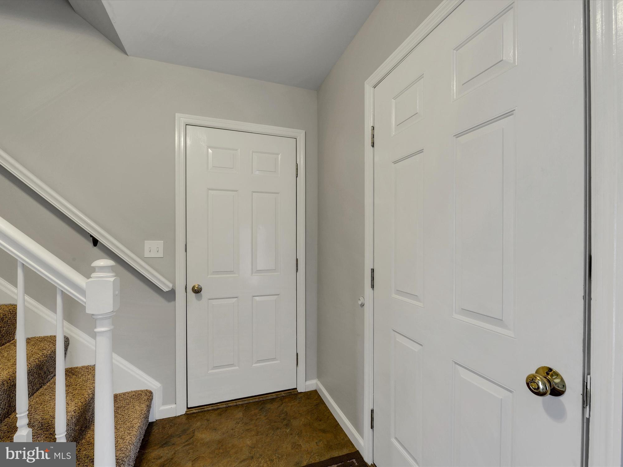 75 Pelham Rd T602 Reinholds, PA 17569 - Photo 2 of 24 Foyer