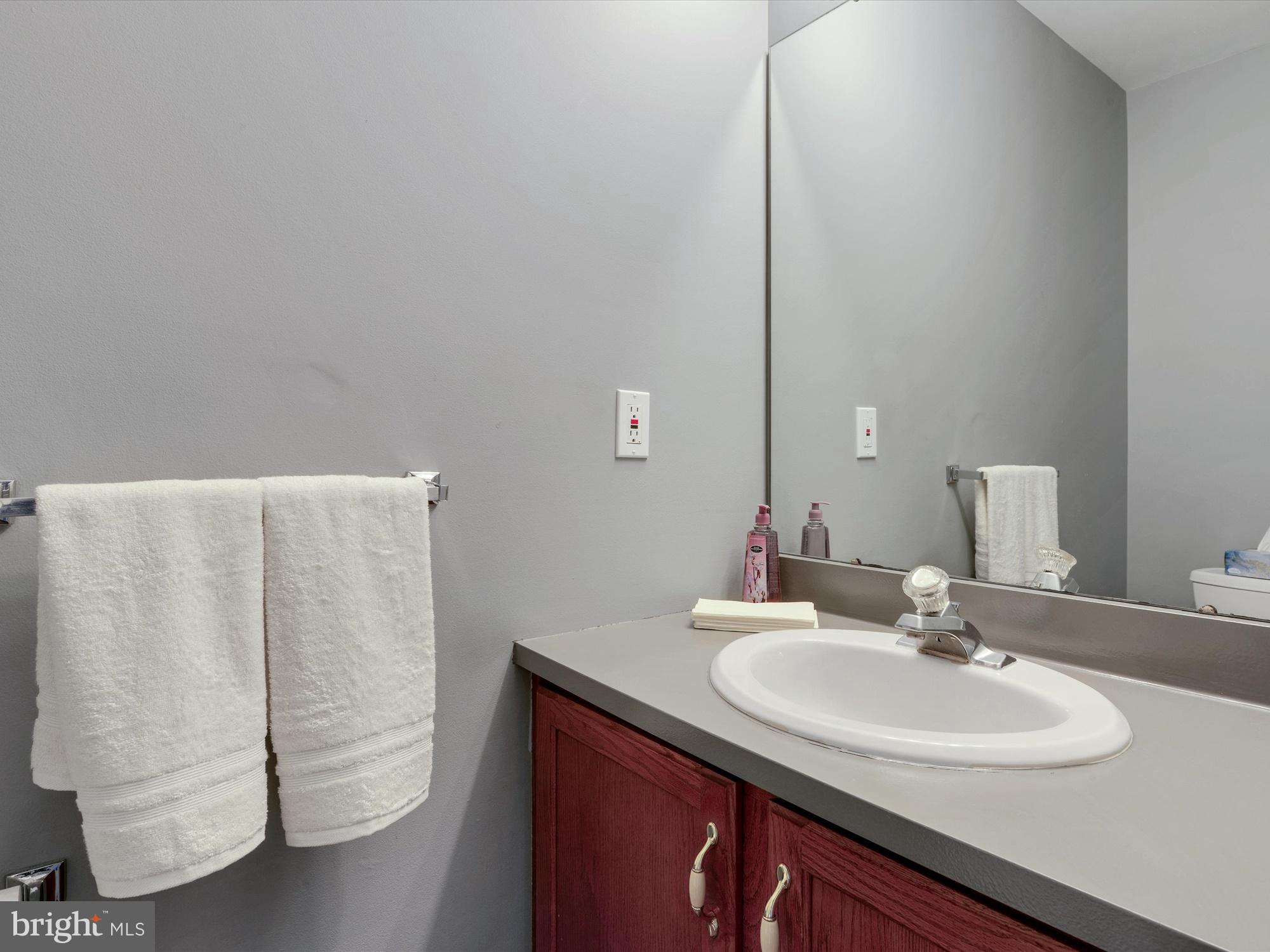 75 Pelham Rd T602 Reinholds, PA 17569 - Photo 14 of 24 Powder Room on Main Floor
