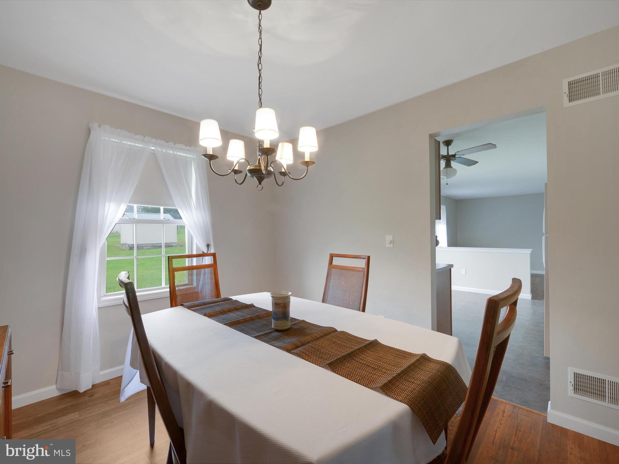 75 Pelham Rd T602 Reinholds, PA 17569 - Photo 7 of 24 Dining room V1