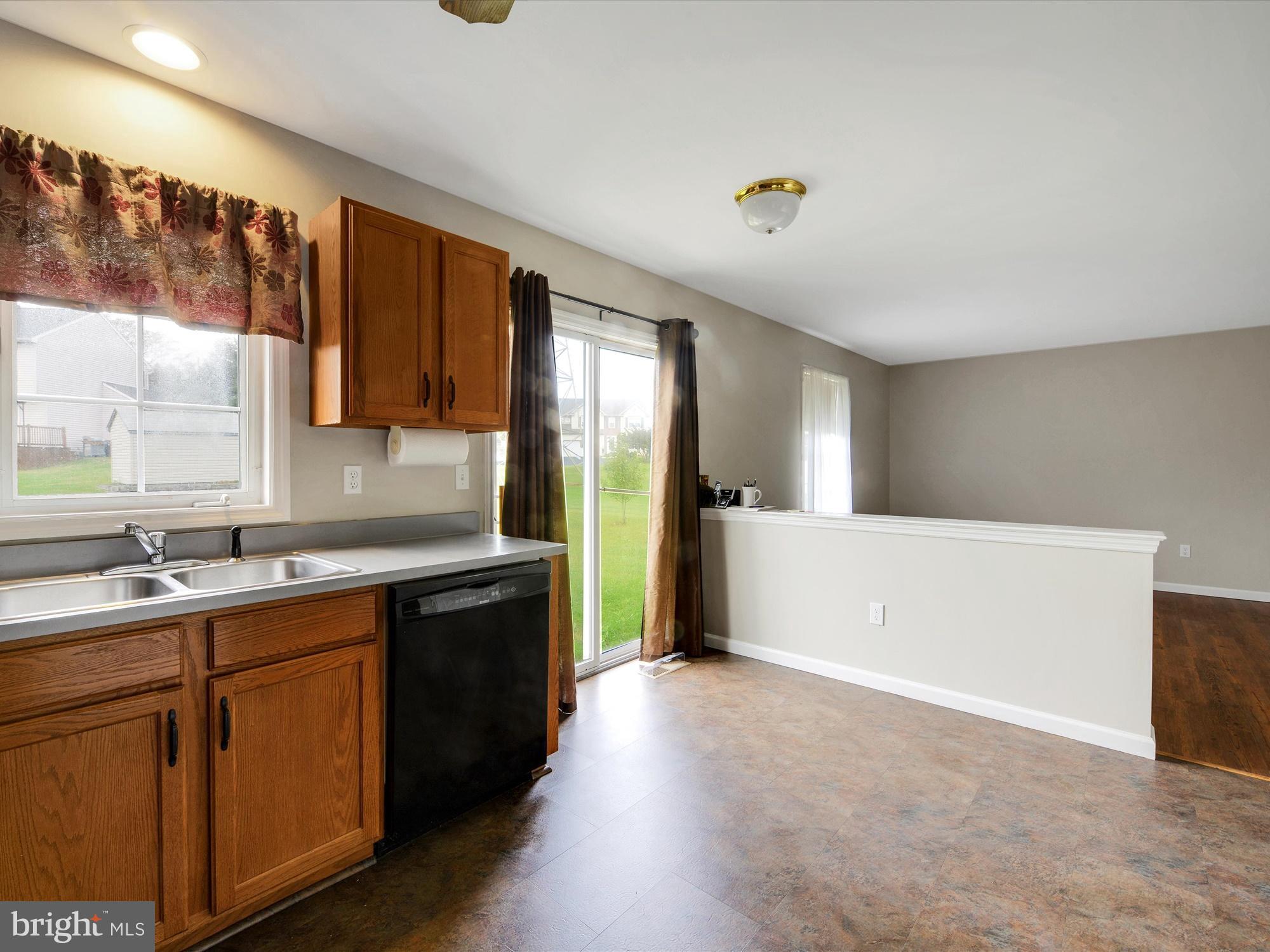 75 Pelham Rd T602 Reinholds, PA 17569 - Photo 10 of 24 Kitchen V2