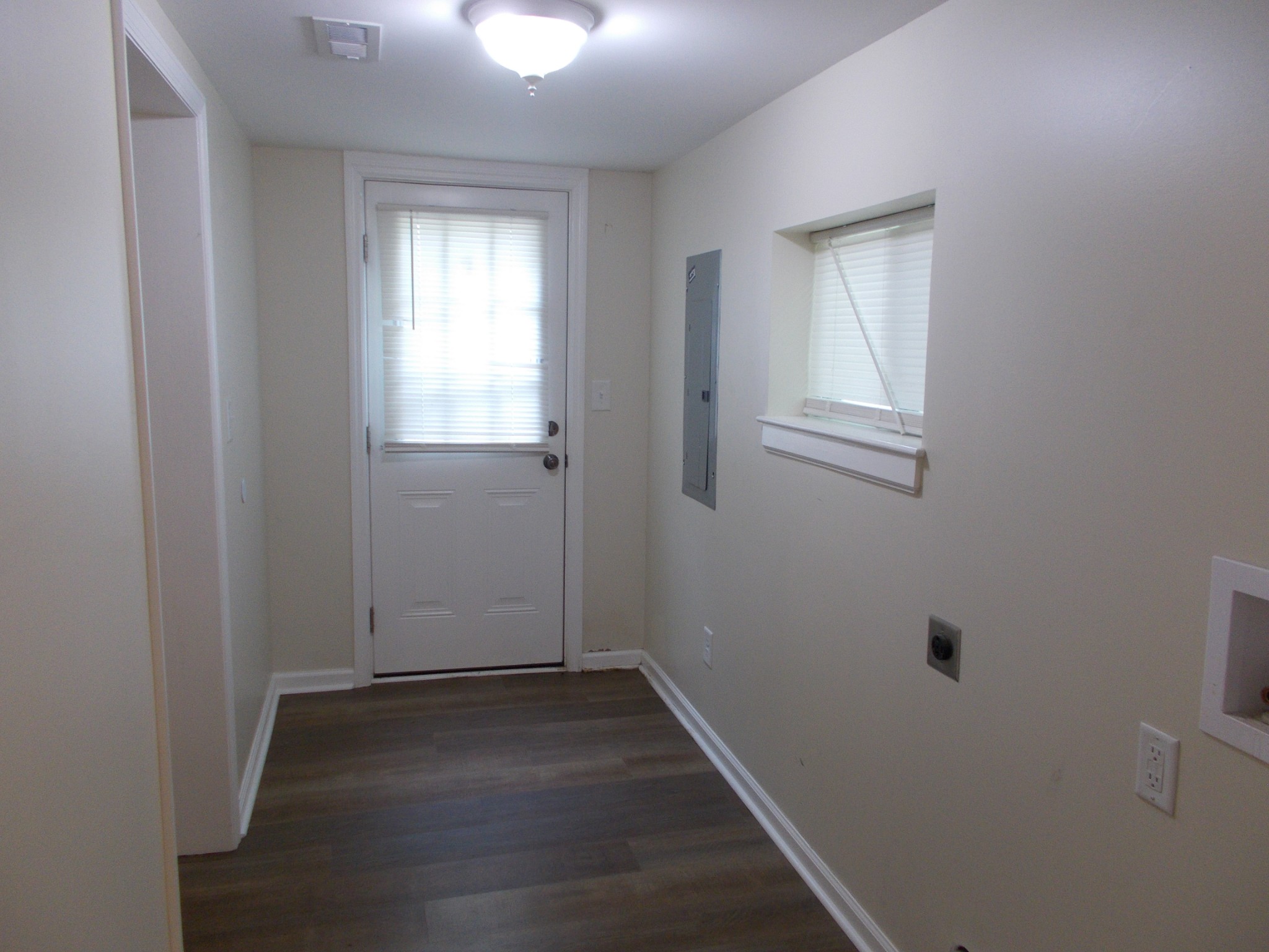 1300 Charlie Reed Road Chapmansboro, TN 37035 - Photo 11 of 21 Gallery Image 11