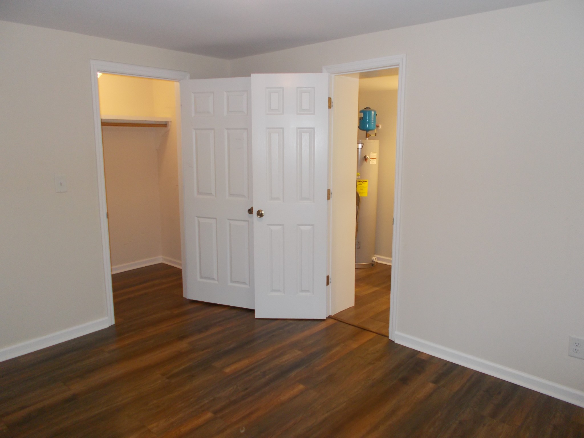 1300 Charlie Reed Road Chapmansboro, TN 37035 - Photo 8 of 21 Gallery Image 8