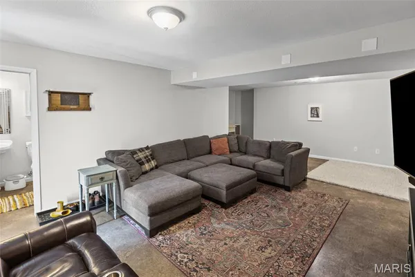 $299,900 | 49 Alta Street, Glen Carbon, IL 62034