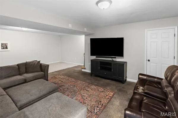 $299,900 | 49 Alta Street, Glen Carbon, IL 62034