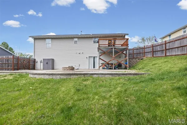 $299,900 | 49 Alta Street, Glen Carbon, IL 62034