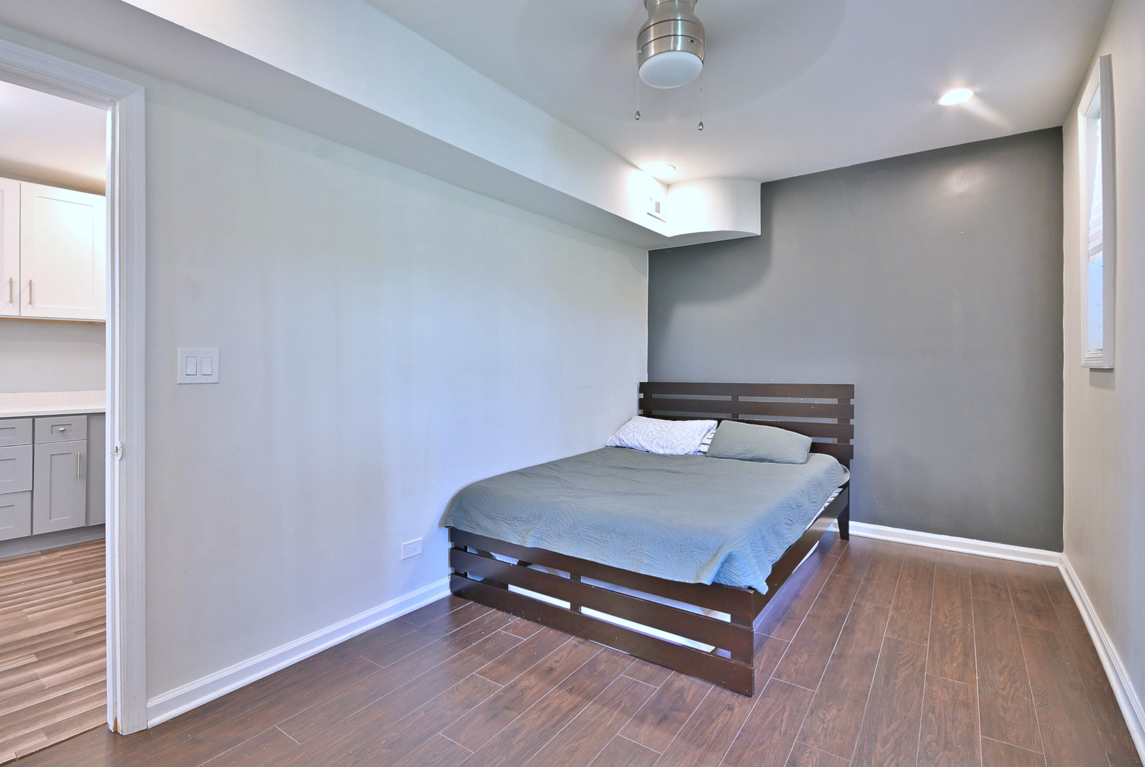 5125 South Elizabeth Street Chicago, IL 60609 - Photo 14 of 61 a room with pool table and wooden floor