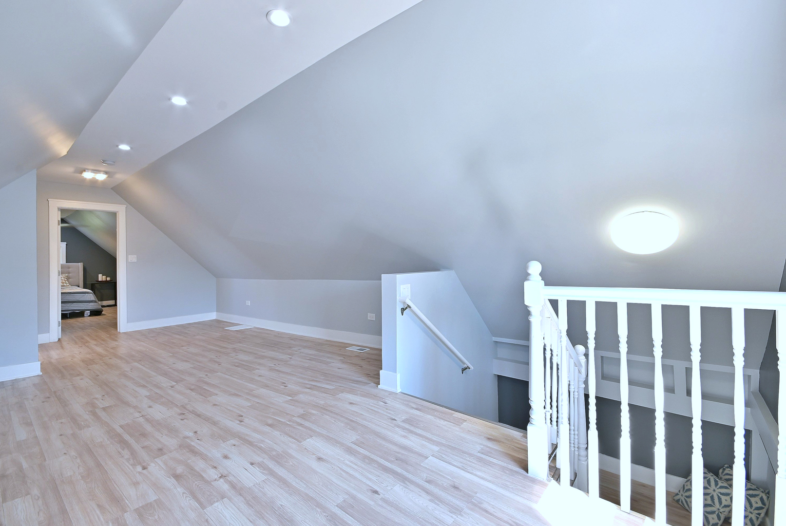 5125 South Elizabeth Street Chicago, IL 60609 - Photo 54 of 61 a view of entryway with wooden floor