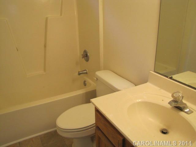 3113 James Road, Unit A Charlotte, NC 28215 - Photo 5 of 6