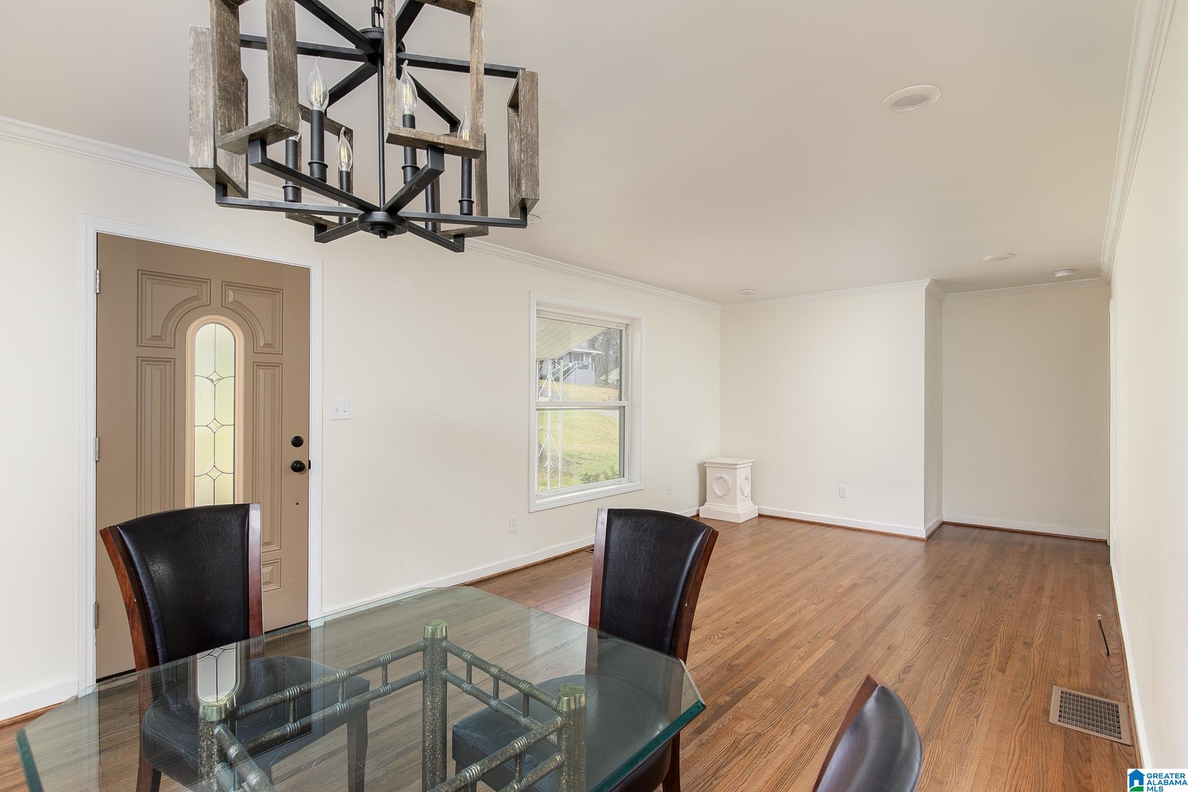 1528 Cresthill Road Birmingham, AL 35213 - Photo 15 of 32
