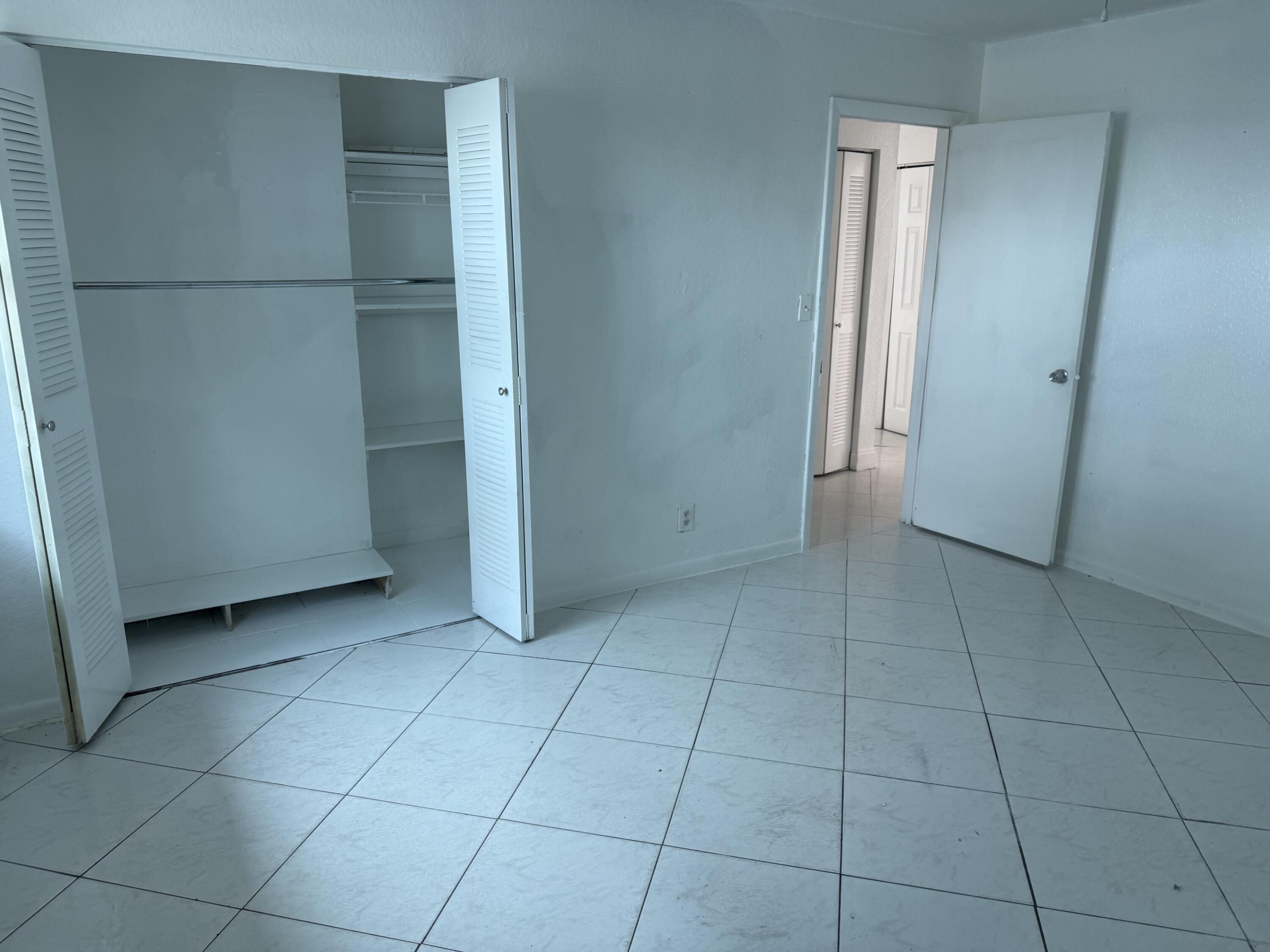 7814 Pembroke Road Miramar, FL 33023 - Photo 6 of 14 IMG_1152