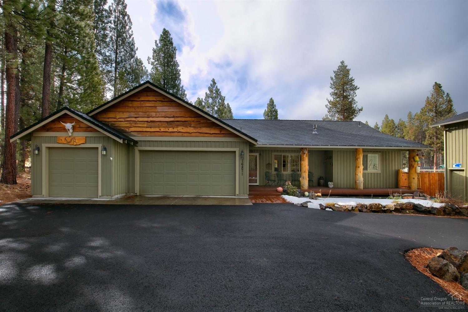 16871 Elsinore Road Bend, OR 97707 - Photo 2 of 25 Additional Photo