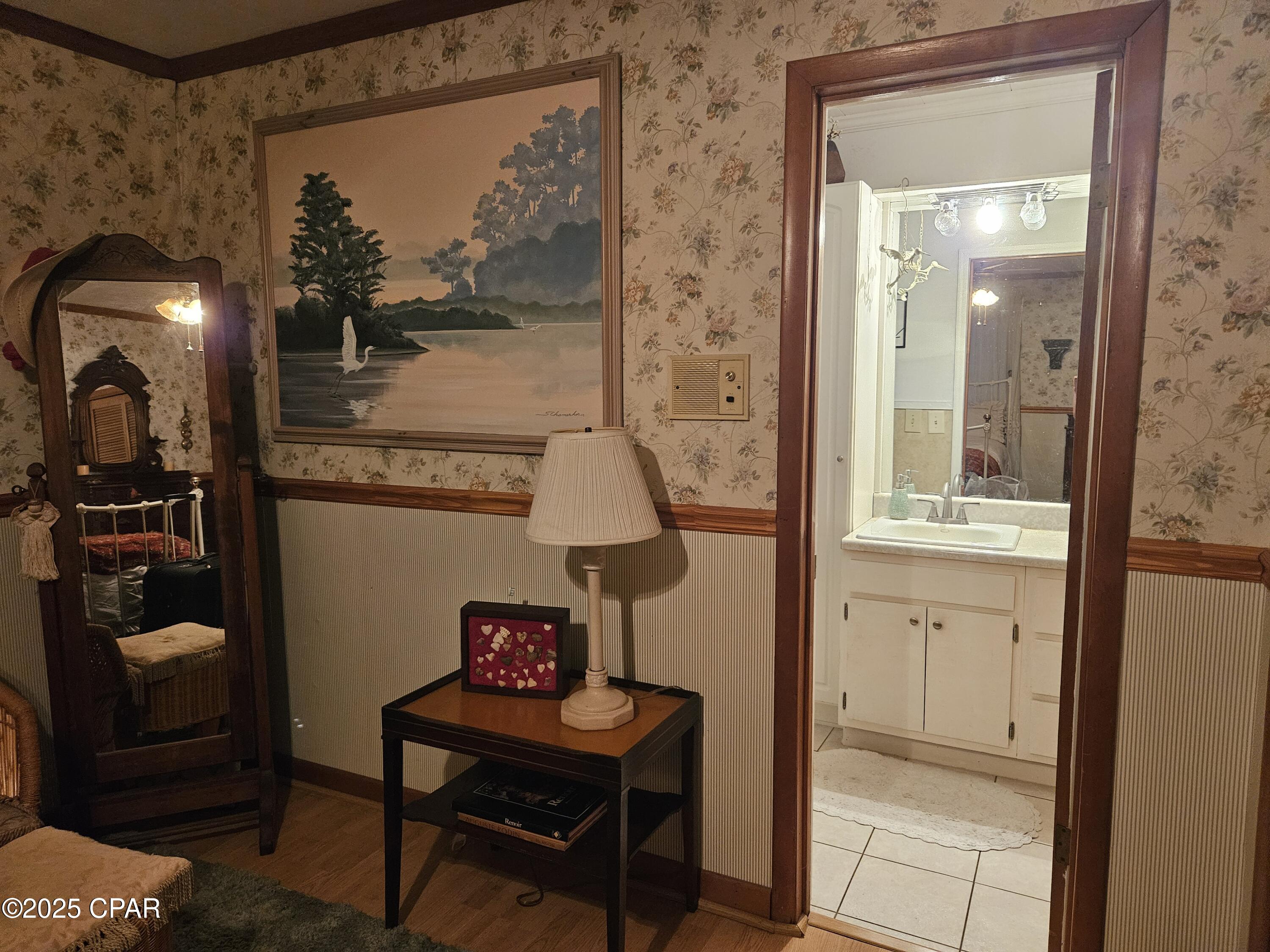 5459 Highway 2 Bascom, FL 32423 - Photo 18 of 47