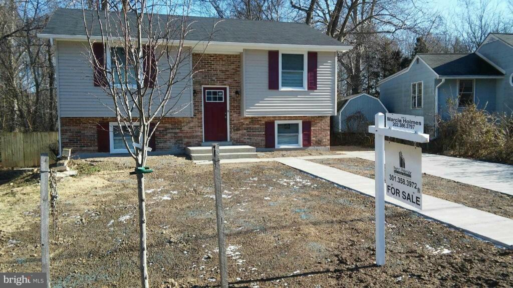 14504 April Street Accokeek, MD 20607 - Photo 1 of 17 Exterior (Front)