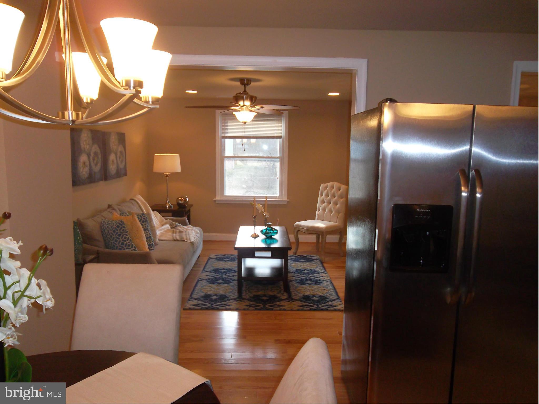 14504 April Street Accokeek, MD 20607 - Photo 6 of 17 Living Room