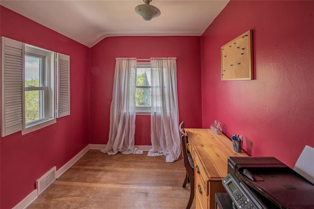 1925 James Street Monroeville, PA 15146 - Photo 15 of 20 Gallery Image 15