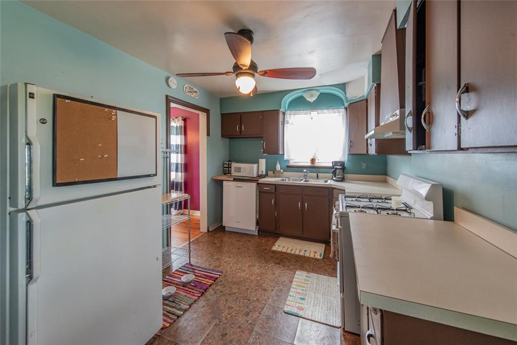 1925 James Street Monroeville, PA 15146 - Photo 7 of 20 Gallery Image 7