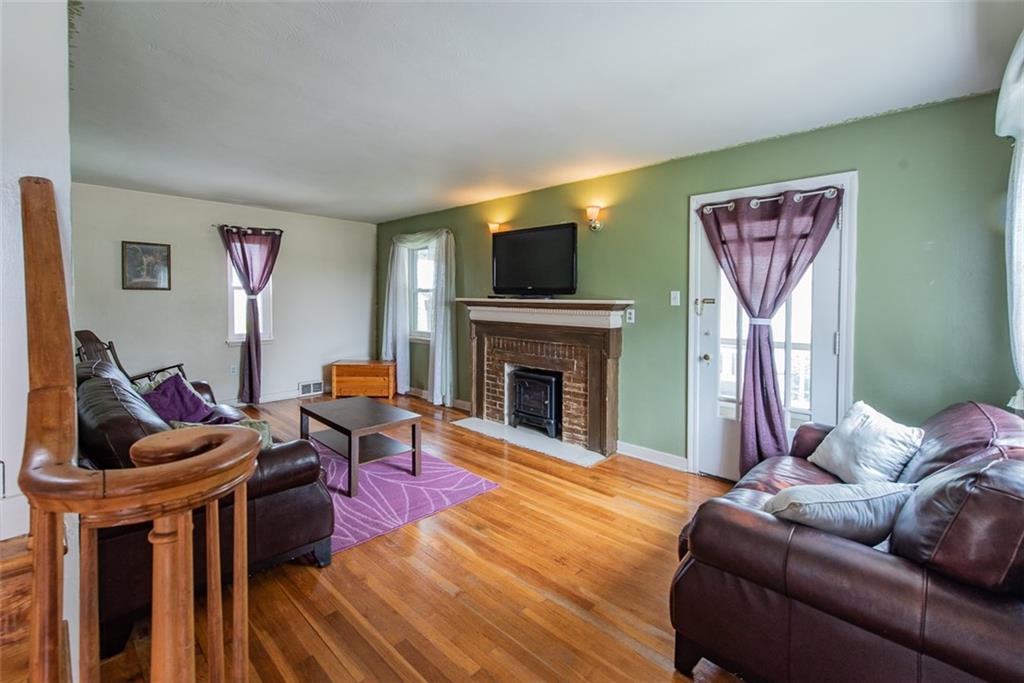 1925 James Street Monroeville, PA 15146 - Photo 8 of 20 Gallery Image 8