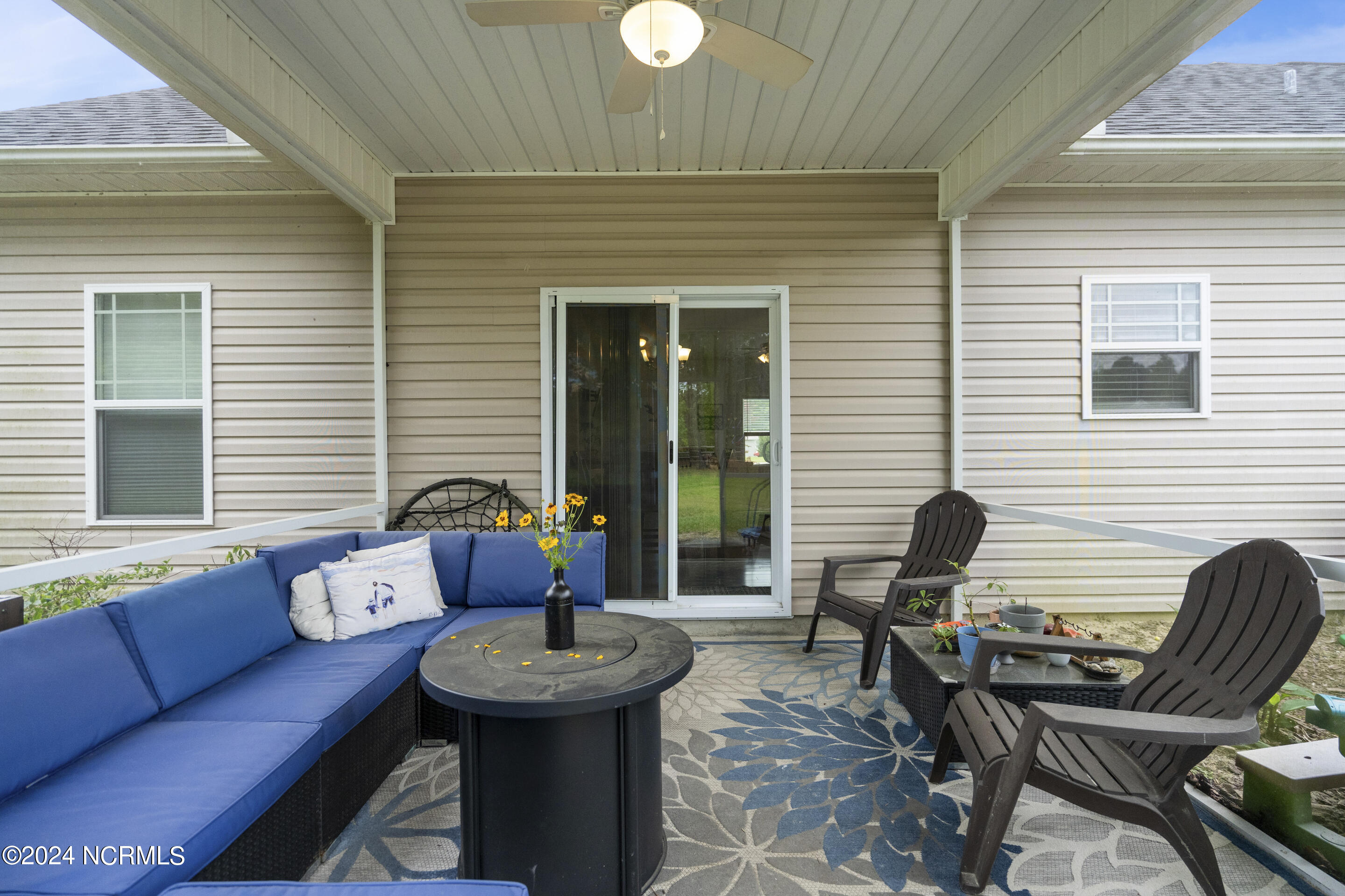 875 Union Bethel Road Hampstead, NC 28443 - Photo 30 of 48 Screened Porch