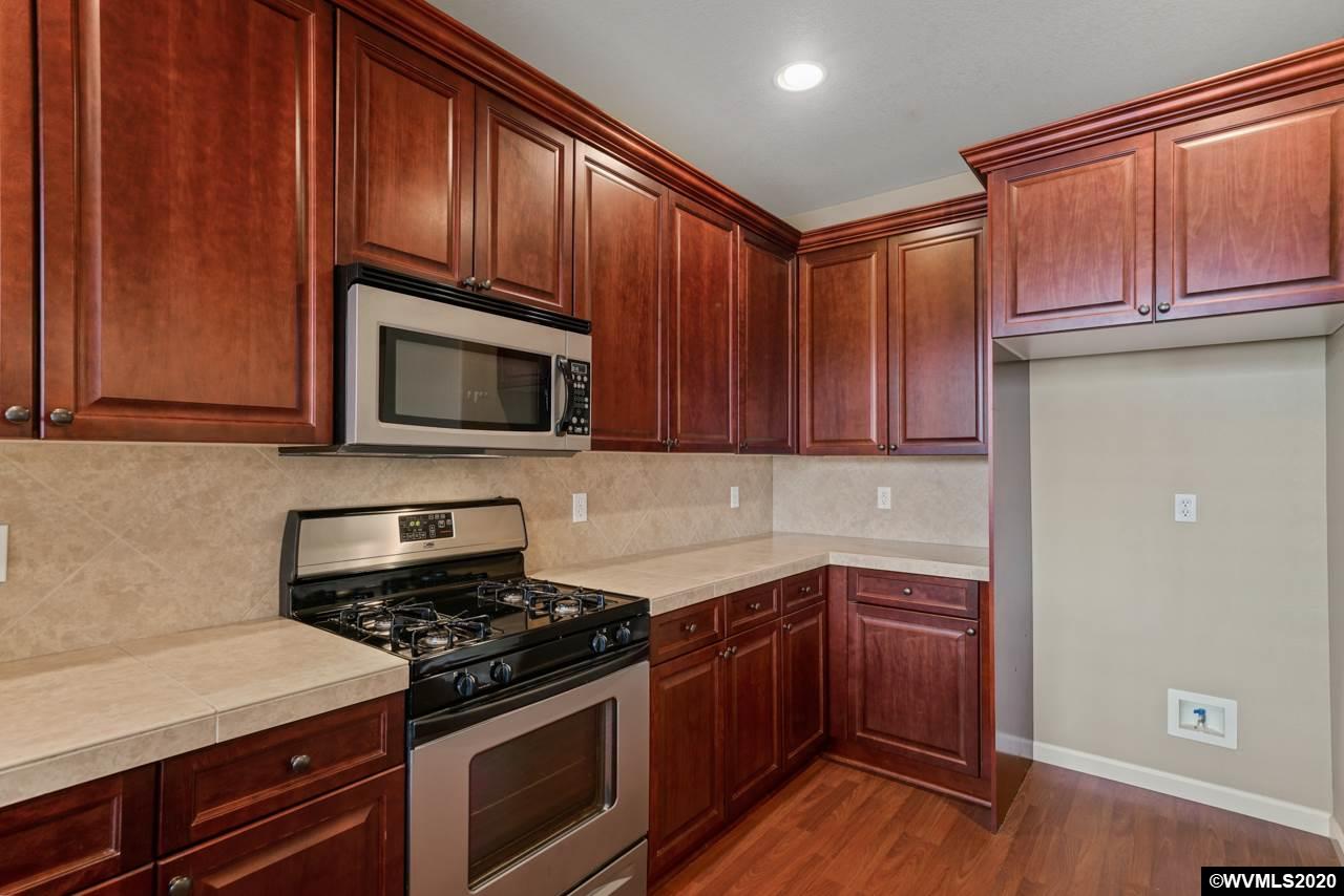 808 Crouchen Street Northwest Salem, OR 97304 - Photo 16 of 37