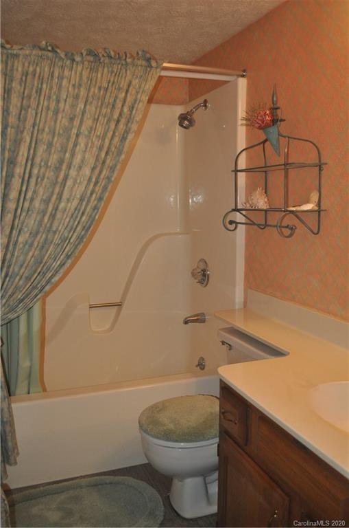 244 Rolling Ridge Loop Burnsville, NC 28714 - Photo 23 of 31 Gallery Image 23