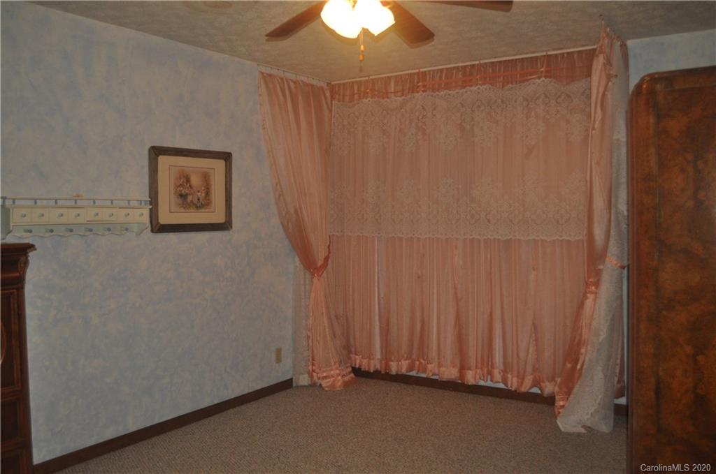 244 Rolling Ridge Loop Burnsville, NC 28714 - Photo 25 of 31 Gallery Image 25