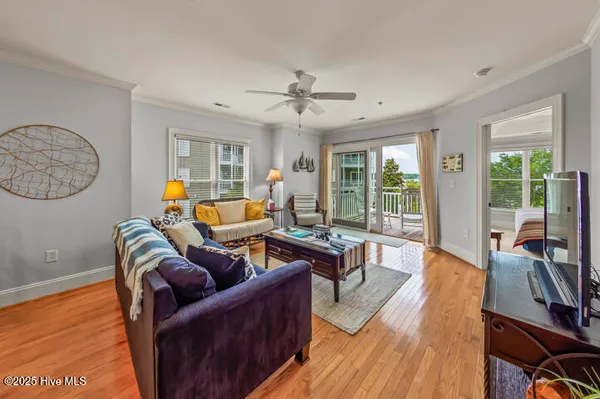 $349,500 | 300 Midyette Street, Unit B8, Oriental, NC 28571