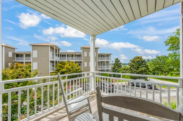 $349,500 | 300 Midyette Street, Unit B8, Oriental, NC 28571