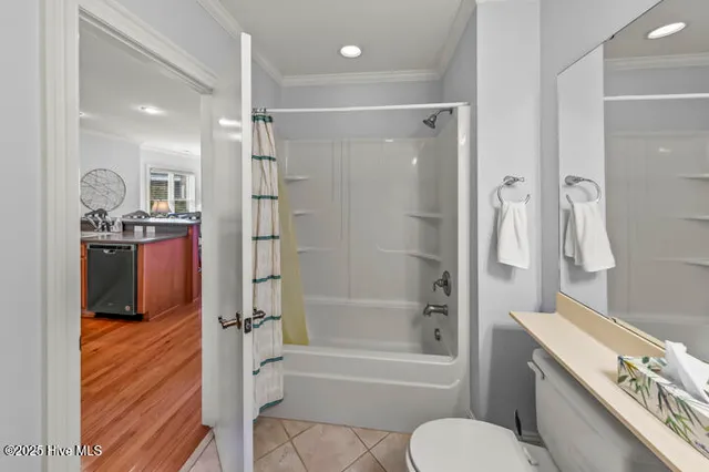 $359,500 | 300 Midyette Street, Unit B8, Oriental, NC 28571