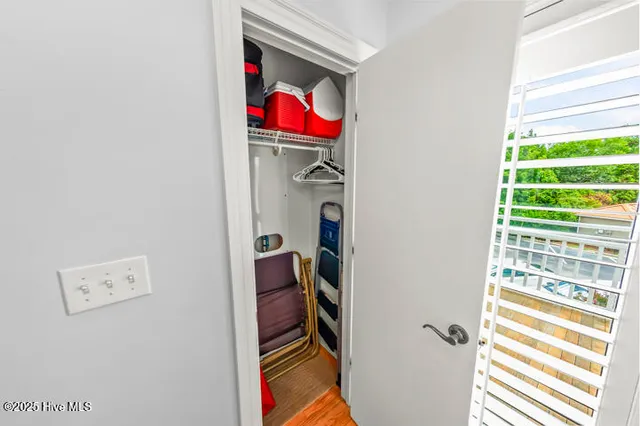 $359,500 | 300 Midyette Street, Unit B8, Oriental, NC 28571