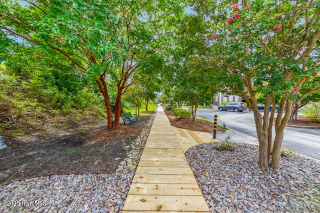 $359,500 | 300 Midyette Street, Unit B8, Oriental, NC 28571