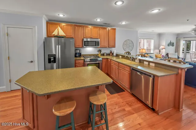 $359,500 | 300 Midyette Street, Unit B8, Oriental, NC 28571