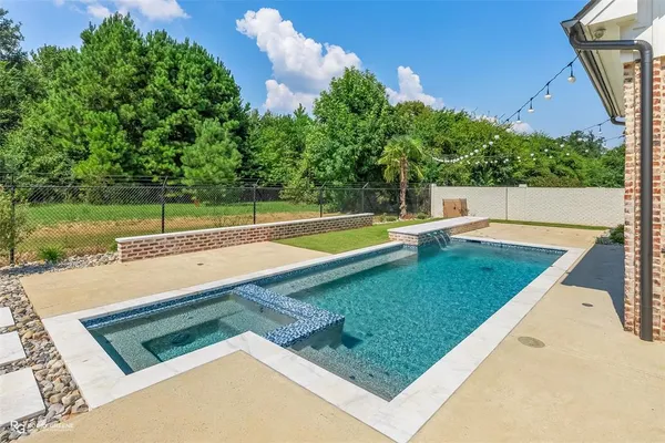 $935,000 | 343 Crossfield Court, Shreveport, LA 71106