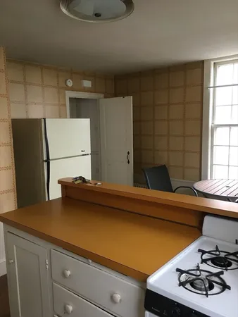 $1,950 | 21 Leyden Street, Unit 3, Plymouth, MA 02360