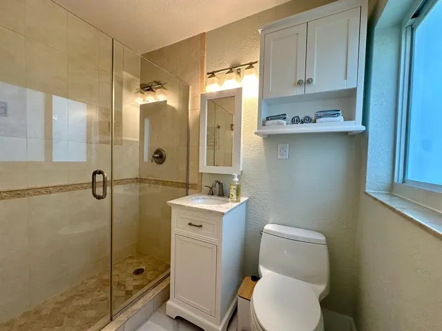 $9,999 | 1820 Bel Air Avenue, Pompano Beach, FL 33062