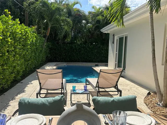 $9,999 | 1820 Bel Air Avenue, Pompano Beach, FL 33062