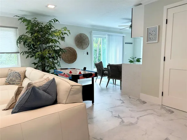 $9,999 | 1820 Bel Air Avenue, Pompano Beach, FL 33062