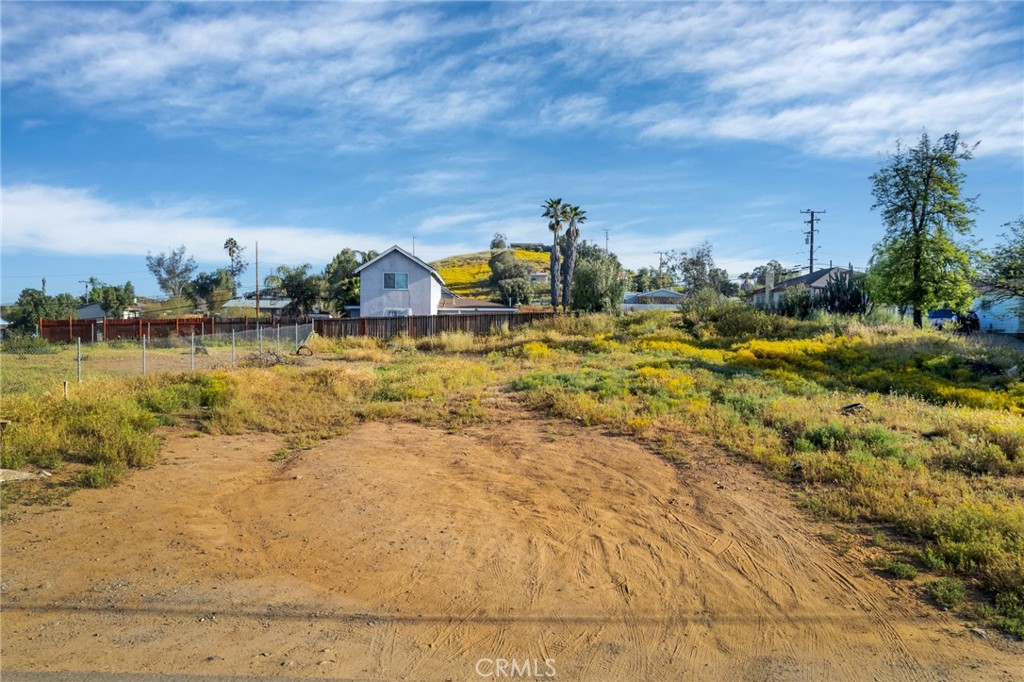 a view of a lake with houses
