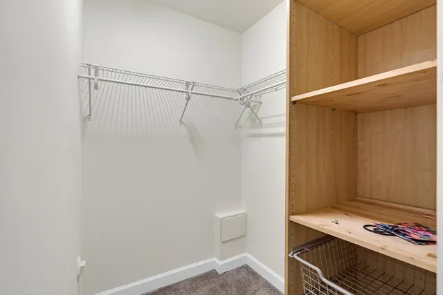 $2,150 | 2407 North Kennicott Drive, Unit 1A, Arlington Heights, IL 60004