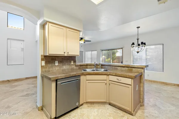 $2,250 | 7223 East Kramer Street, Mesa, AZ 85207