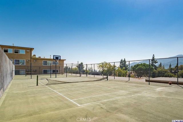 $2,100 | 3220 Altura Avenue, Unit 133, Glendale, CA 91214