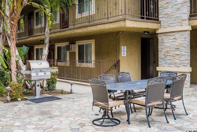 $2,100 | 3220 Altura Avenue, Unit 133, Glendale, CA 91214