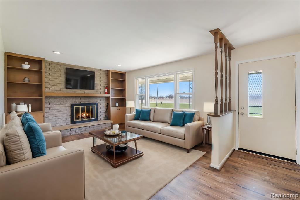 2248 West Wilkinson Road Owosso, MI 48867 - Photo 4 of 17 Gallery Image 4