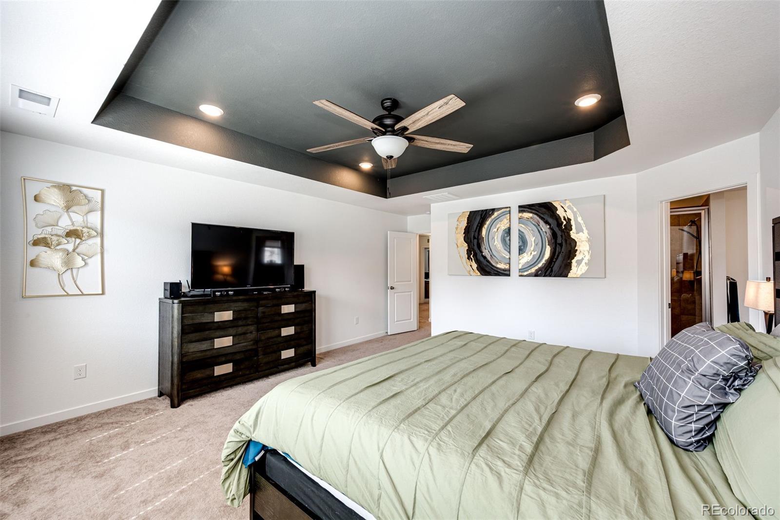 985 South Elk Way Aurora, CO 80018 - Photo 19 of 35