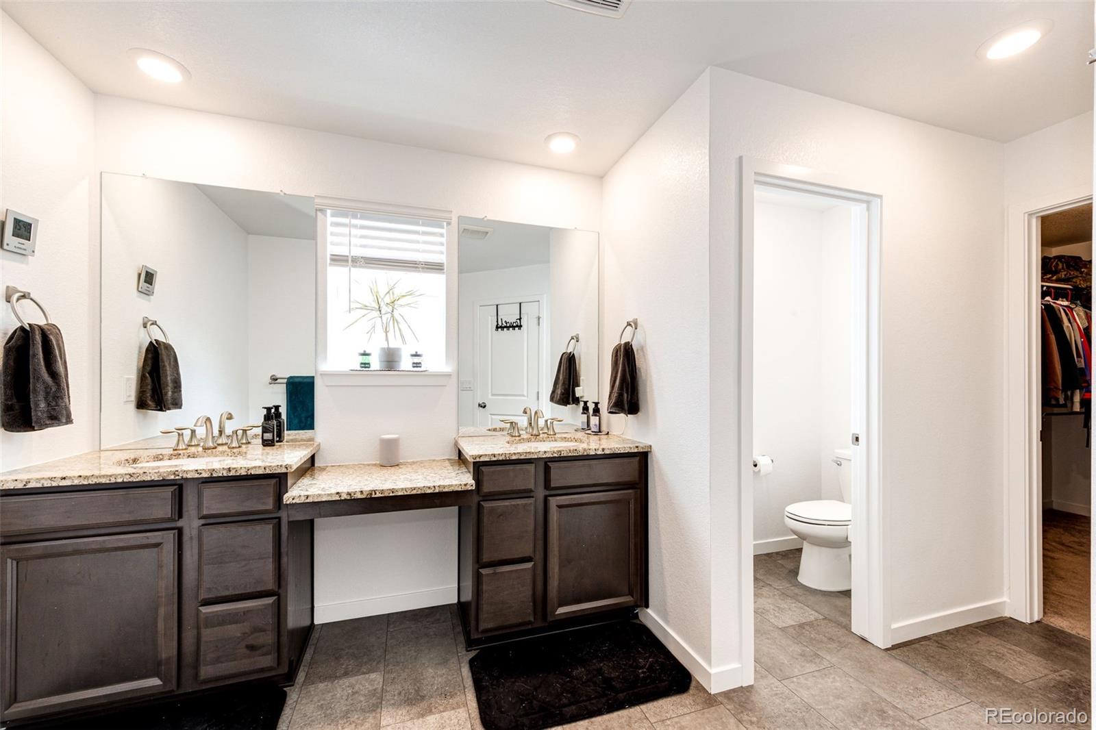 985 South Elk Way Aurora, CO 80018 - Photo 21 of 35