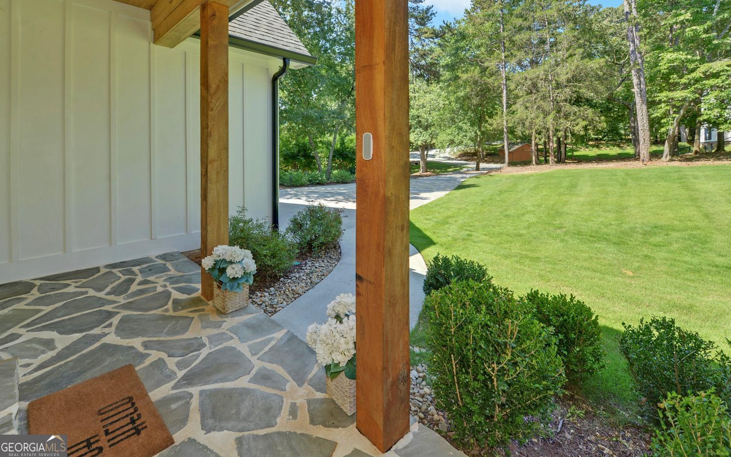 96 Barefoot Bay Road Hartwell, GA 30643 - Photo 4 of 97