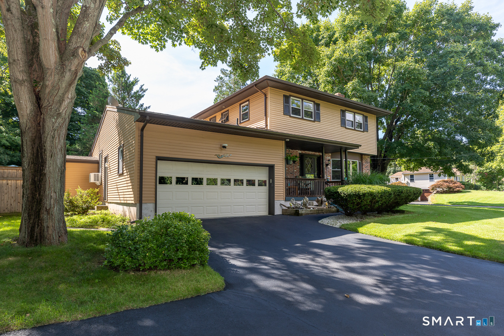428 Hammock Road Westbrook, CT 06498 - Photo 1 of 40 Gallery Image 1