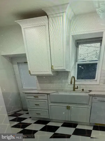 $2,500 | 1324 Palethorp Street, Philadelphia, PA 19122