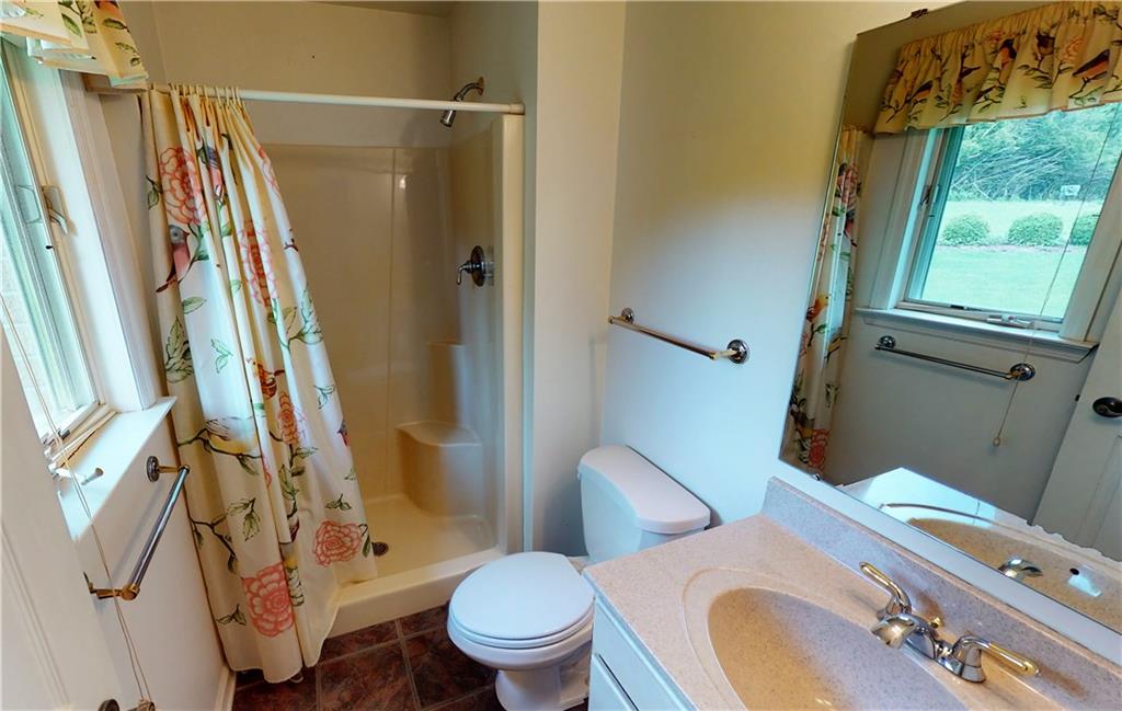 160 Robinson Run Road Butler, PA 16002 - Photo 10 of 25 Master Bath