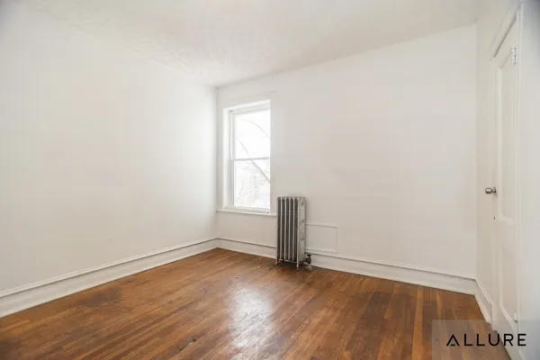 $1,300 | 7250 South Yale Avenue, Unit 3S, Chicago, IL 60621
