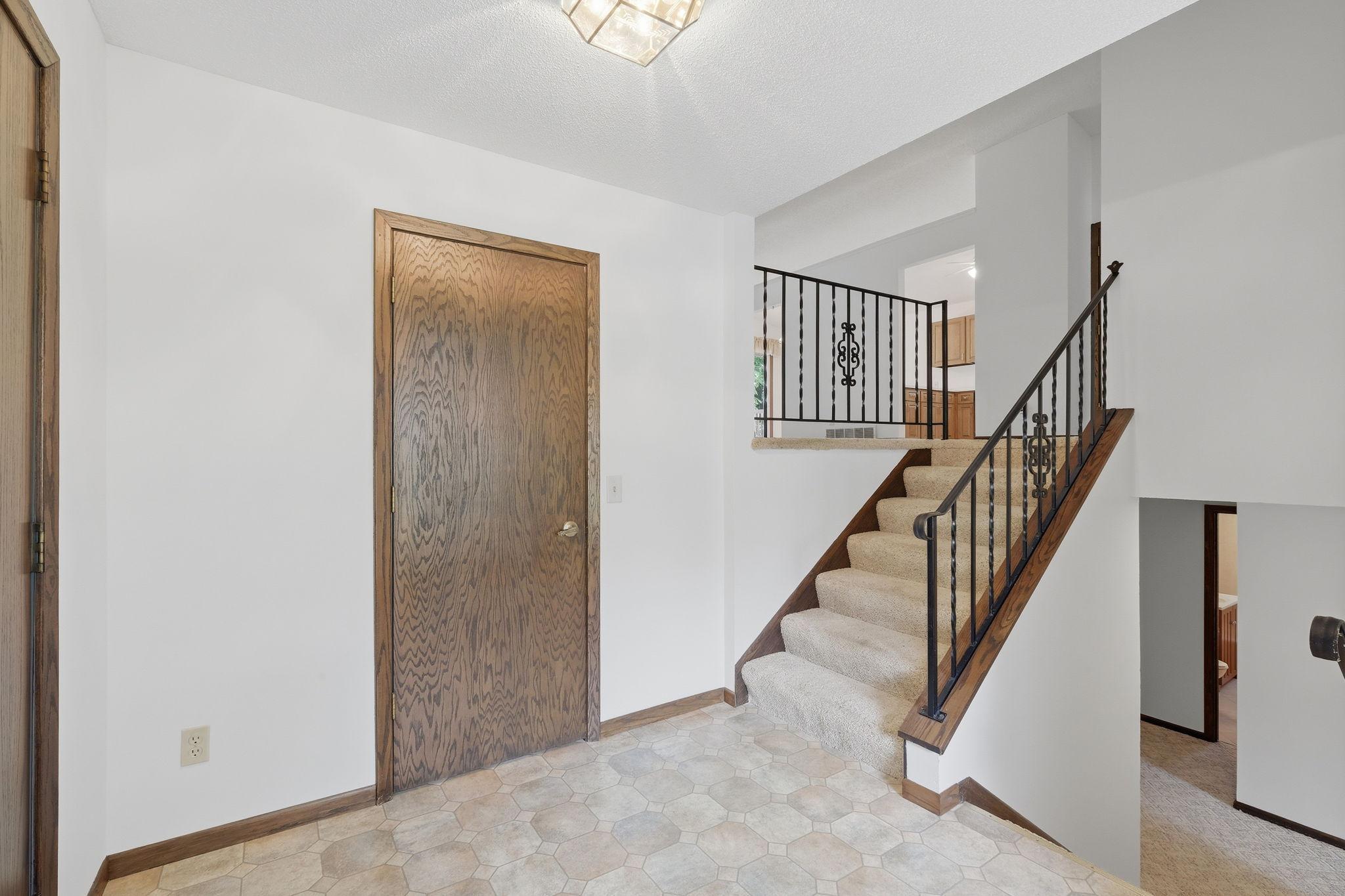 16500 Lake Ridge Drive Maple Grove, MN 55311 - Photo 24 of 39